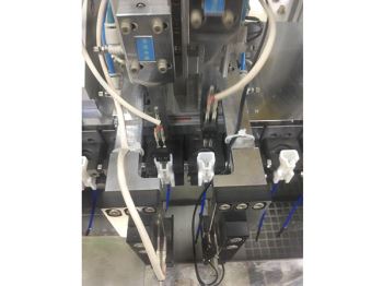 汽车连接器测试